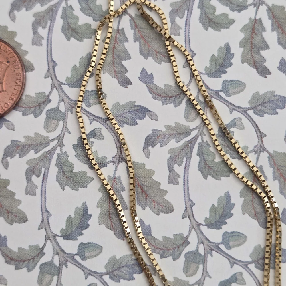 Gold Chain - Picture 12 of 14